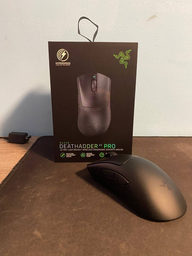 Мышь Razer DeathAdder V3 PRO Wireless/USB White (RZ01-04630200-R3G1) фото от покупателей 8