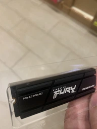 Накопичувач SSD M.2 Kingston FURY Renegade with Heatsink 2TB 2280 NVMe PCIe Gen 4.0 x4 3D TLC NAND фото від покупців 1