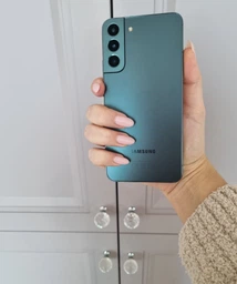 Мобильный телефон Samsung Galaxy S22 Plus 8/256GB Green (SM-S906BZGGSEK) фото от покупателей 1