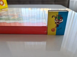 Адвент Календарь Kinder Advent Calendar (Новогодние Герои) с 24 миниатюрными молочными шоколадными конфетами 127g фото от покупателей 1