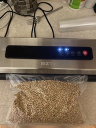 Вакуумный упаковщик RZTK Vacuum 120W + сменная пленка 28х300 см фото от покупателей 1