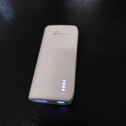 УМБ MediaRange USB 2.0 5200 mAh White (MR751) фото від покупців 3