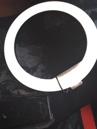 Светодиодная кольцевая LED лампа USB с держателем для телефона Ring Fill Light (26 см) фото от покупателей 2