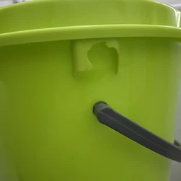 Ведро хозяйственное пластиковое с крышкой Curver 10 л (03206) Зелёный