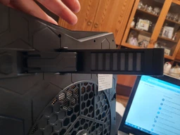 Охолоджувальна підставка для ноутбука Esperanza EGC110 Xalok Black/RGB фото від покупців 1