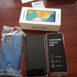 Мобильный телефон Samsung Galaxy M32 6/128GB Black (SM-M325FZKGSEK) фото от покупателей 1