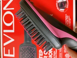 Щітка-випрямляч Revlon Perfect heat One-Step (RVDR5212E3) фото від покупців 2