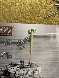 Металлический конструктор Steel World «Танк» 930 деталей фото от покупателей 2