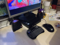 Клавиатура для телевизора KEYBOARD беспроводная с подсветкой (Через USB адаптер) Черная (893391) фото от покупателей 14