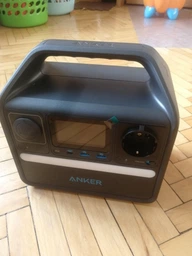 Зарядная станция Anker PowerHouse 521 / 398 Вт / 256 Вт⋅ч / LiFePO4 (A1720311) фото от покупателей 14