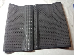 Корсет для похудения с ребрами жесткости 3 ряда петель М (69-74cm) черный фото от покупателей 4