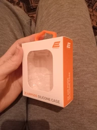 Чехол 2Е для Apple AirPods Pure Color Silicone Imprint 1.5 мм Fuchsia (2E-AIR-PODS-IBSI-1.5-FK) фото от покупателей 14