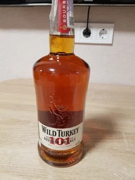 Бурбон Wild Turkey 101 до 8 лет выдержки 0.7 л 50.5% (8000040500036) фото от покупателей 1