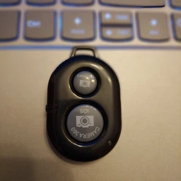 Универсальный Bluetooth пульт XoKo RC-100 Black (XK-RC100BK) фото от покупателей 8