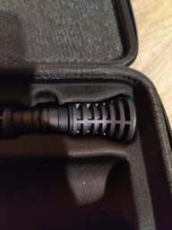 Массажер перкуссионный Booster Lightsaber 2400 mAh (Батарея не съёмная) фото от покупателей 6