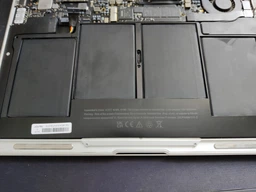 Акумуляторна батарея Apple A1377 (7.6V, 6500mAh, Li-Pol) для MacBook Air 13" A1369 (2011) A1466 (2012)