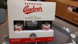 Подарочный набор пива Budweiser светлое фильтрованное 5% 0.5 л x 4 шт. + кружка 0.5 л (8594403707380) фото от покупателей 14