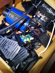 Сверхбыстрый цифровой насос Michelin Superfast 4x4/SUV Digital Tyre Inflator 240 В (W12316) фото от покупателей 2