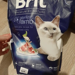 Сухий корм з ягням Brit Premium Sterilized Lamb Бріт Преміум для стерилізованих котів 8 кг + наповнювач в подарунок (8595602553242) фото от покупателей 13