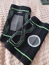 Наколінники PowerPlay 4099 Knee Support Чорно/Зелені S/M (пара)