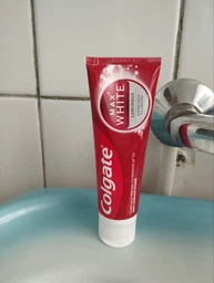 Зубна паста Colgate Max White Luminous 75 мл (8714789867632) фото від покупців 10