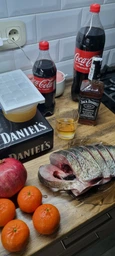 Теннесси Виски Jack Daniel's 0.7 л 40% в металлической коробке с 2-мя бокалами (5099873045855)