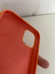Чохол-накладка Silicone case для iPhone 11 Antique white бежевий фото від покупців 1