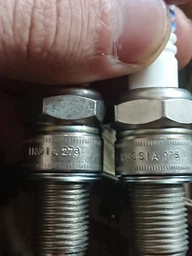 Свіча запалювання довга (Bosch) +1 1 кон. ключ 21 (2101-07) 0242235663 Bosch (0242235663)