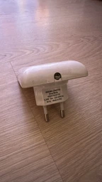 Ночник 0.3W 220V 5lm 3000K 60x90x60mm [4058075266766] Ledvance LUNETTA Glow в розетку
