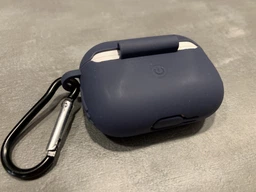 Силиконовый футляр с карабином для наушников AirPods Pro Lilac фото от покупателей 9