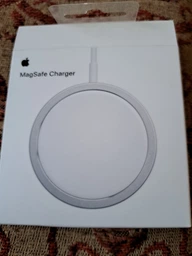 Беспроводное зарядное устройство Apple MagSafe Charger White (MHXH3ZE/A) фото от покупателей 5