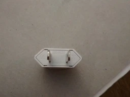 Перехідник живлення мережевий Lemanso LMA089 для розеток США 10A 250V білий фото від покупців 2