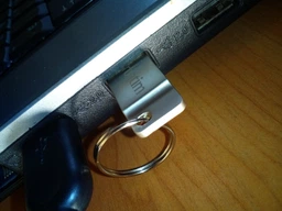 Флеш память USB Verbatim Metal Executive 64GB USB 3.2 Gen1 Gold (99106) фото от покупателей 8
