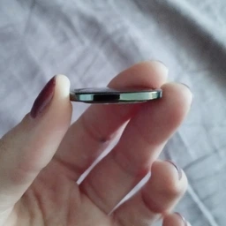 Тримач для телефону PopSockets з кільцем металевий золотистий фото від покупців 9