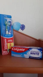 Зубная паста Colgate Комплексное отбеливание 50 мл (8718951324053) фото от покупателей 6