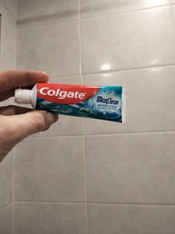 Зубная паста Colgate Max Clean Gentle Mineral Scrub Бережное очищение 75 мл (8718951327085)