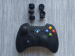 Силиконовые накладки на аналоговые стики Game Teh X для джойстика PS4 черный 8 шт фото от покупателей 3