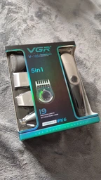 Профессиональный мультитриммер VGR V-105 5в1 аккумуляторная машинка для стрижки волос, бороды и носа с дисплеем фото от покупателей 2