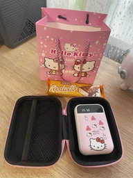 УМБ Powerbank портативная зарядка Hello Kitty 10000 mAh с чехлом Hello Kitty и в подарочной упаковке Розовый