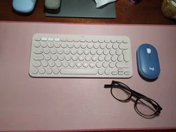 Клавіатура бездротова Logitech K380 Multi-Device Bluetooth UA Sand (920-011165) фото від покупців 9