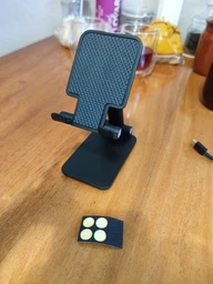 Підставка для телефону, смартфона, планшета Folding desktop phone stand Чорна фото від покупців 4