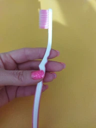 Зубная щетка Colgate Slim Soft для защиты десен 2 шт (8714789993829) фото от покупателей 1