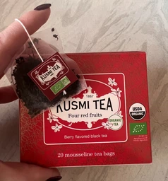 Черный чай органический Kusmi Tea 4 Red Fruits в пакетиках 20 шт