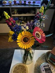 Конструктор LEGO Botanicals Букет полевых цветов 939 деталей (10313) фото от покупателей 5