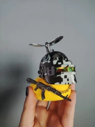 Аксессуар на торпеду в авто Crazy Duck утка в военном шлеме с оружием фото от покупателей 5