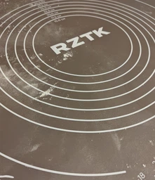 Коврик для формовки и выпечки теста RZTK Силиконовый 400х500 мм с разметкой Mint фото от покупателей 11