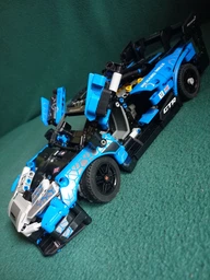 Конструктор LEGO Technic 42123 McLaren Senna GTR 830 деталей фото от покупателей 9