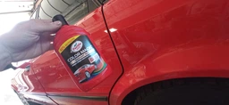 Полироль для кузова с восстановлением цвета Turtle Wax Color Magic Black Красный 500 мл (52711)