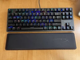 Ергономічна підставка під зап'ястя HyperX Wrist Rest Tenkeyless Black (4Z7X1AA) фото від покупців 2