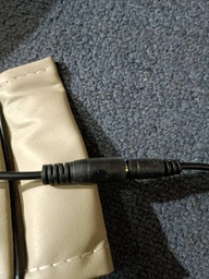 Універсальний масажер Massager of Neck Kneading, Електричний масажер для шиї, плечей, спини та попереку фото від покупців 6